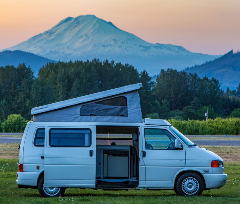 Road Trip Oregon Reliable Sprinter van, Ford Transit camper, Eurovan